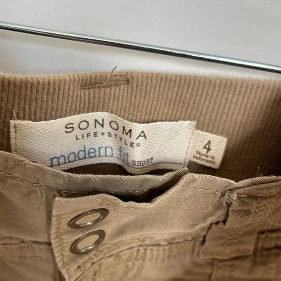 Sonoma Women's Tan Cargo Shorts - Picture 2 of 11